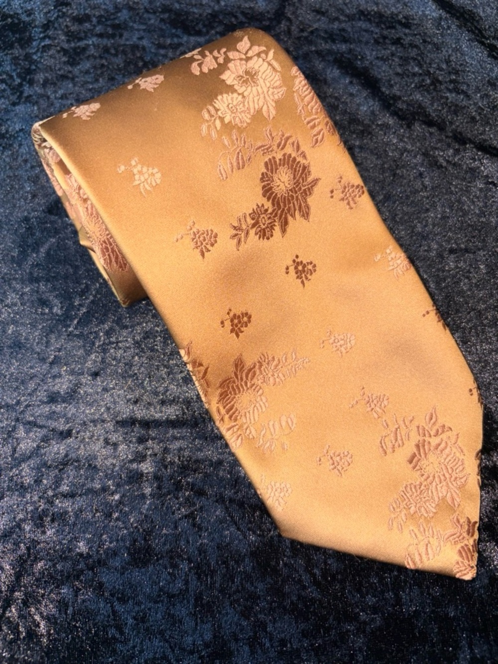 Liebert Necktie Gold Floral Jacquard Wide Blade One Size EUC Vintage